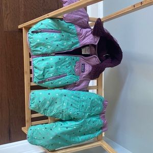 Patagonia reversible Tribbles jacket with matching snowpants